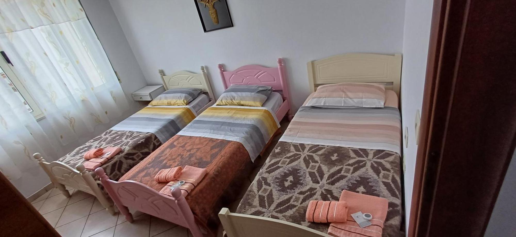 New Apartment In The City Center Шкодер Экстерьер фото